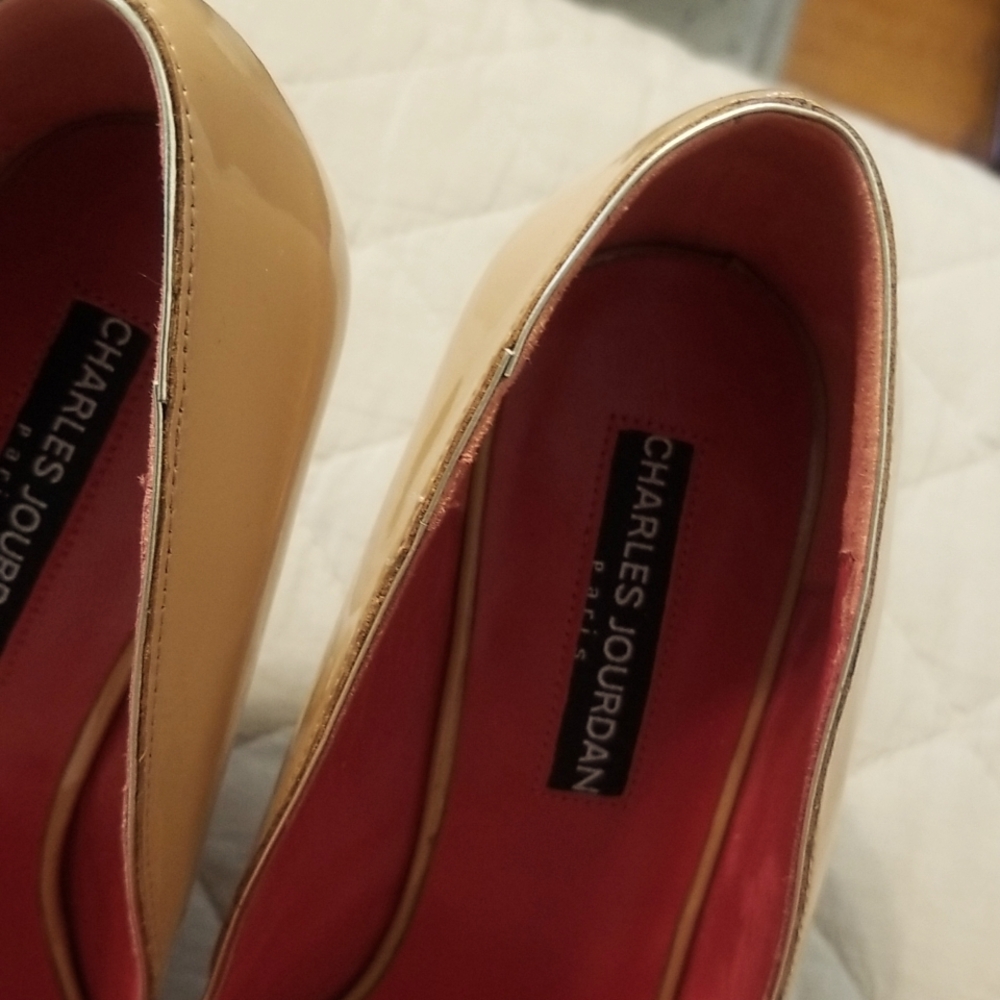 Charles Jourdan Paris Nude Patent Leather Wedge Heels - Picture 14 of 16